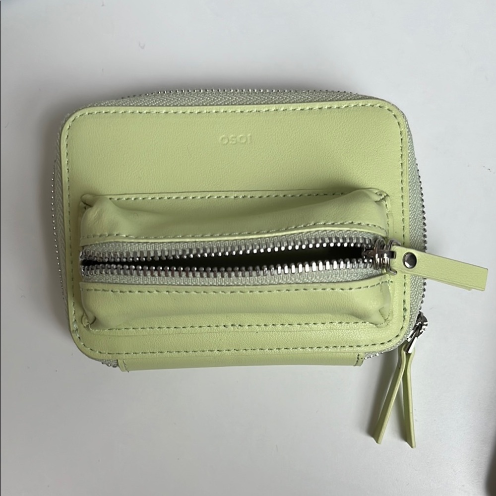 OSOI Lip Purse Wallet
